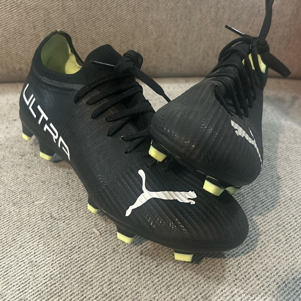 Puma Ultra Soccer Cleats